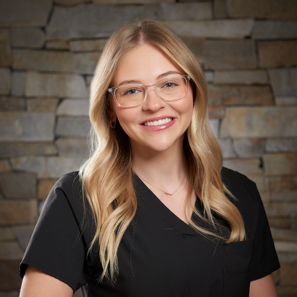 Dental Assistant - Alexis