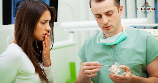 A Complete Guide to Maintaining Healthy Gums Later in Life