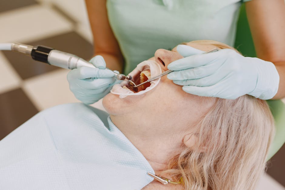 ultrasonic teeth cleaning