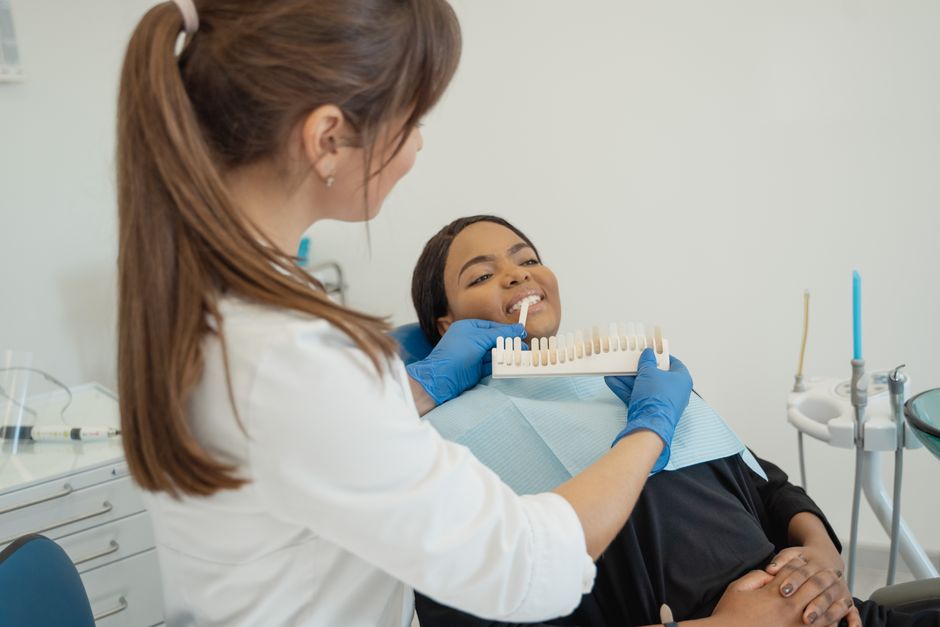 dental veneers smile makeover cosmetic dentistry